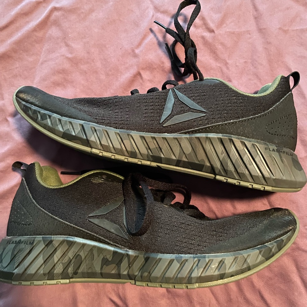 Brand new Reebok tennis shoes (kids size but purchased for and adult)